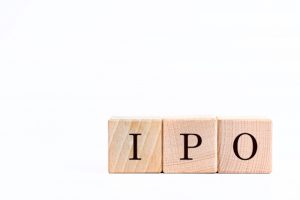 上場（IPO）をするメリットとデメリット、株式公開の条件とは？